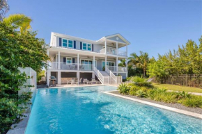 Spindrift House -Huge Pool, Dock